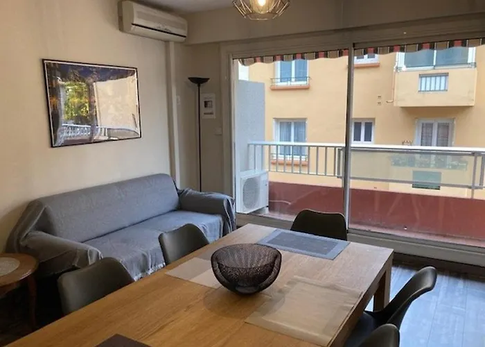 F3 Lumineux Avec Terrasse, Garage, Clim Et Ascenseur A 500m Du Centre Et 800m Des Thermes - Fr-1-703-85 * Amélie-les-Bains-Palalda